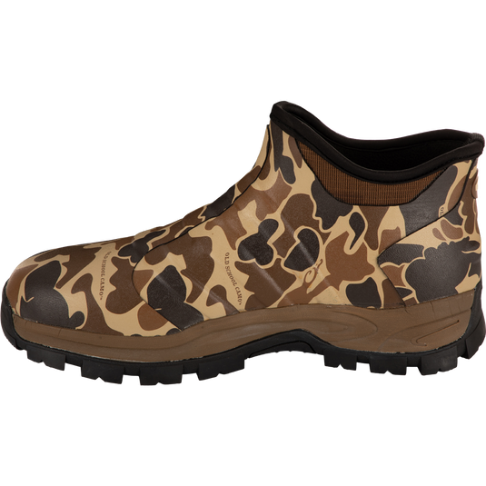 Camouflage 6 Uninsulated Camp Boot with black sole, featuring neoprene liner, molded EVA midsole, and athletic tread for comfort and traction.