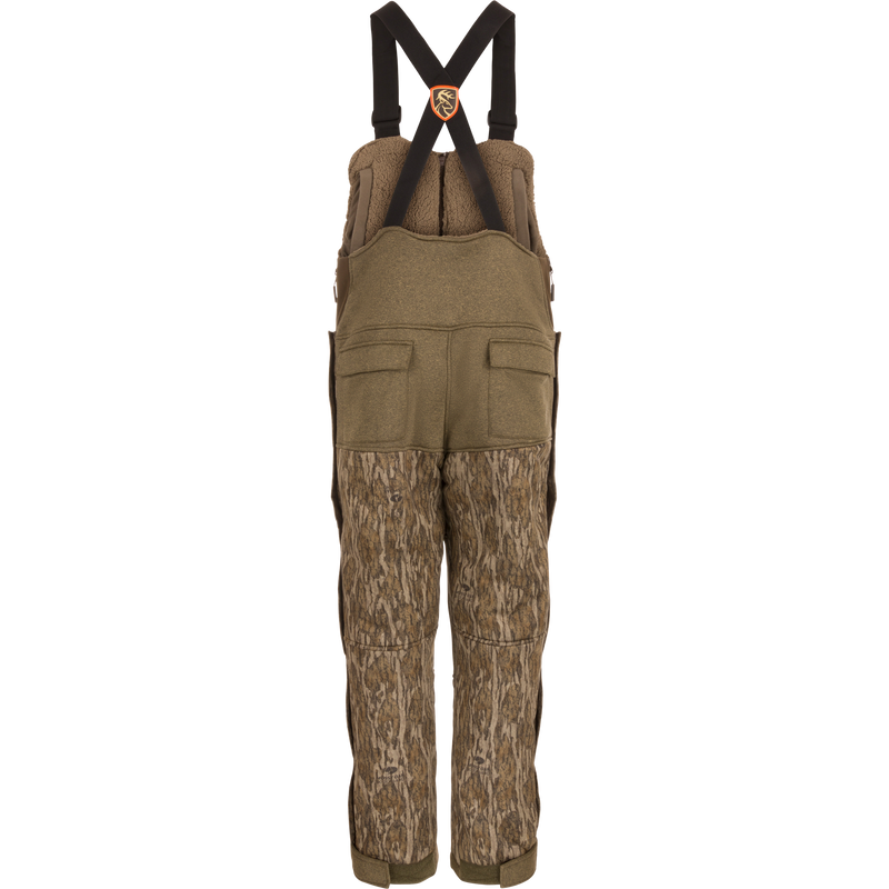 Women’s Silencer Bib With Agion Active XL, featuring front slash pockets, rear pockets, and full-length side zippers, designed for mid-season hunting with odor control technology.