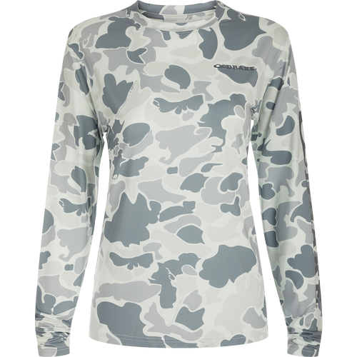 Women's Performance Crew Print L/S - Long-sleeved shirt with camouflage pattern, featuring breathable stretch, moisture-wicking, quick-drying, and UPF 50 protection.