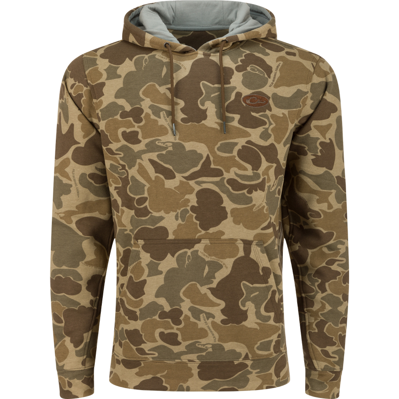 A durable Drake 3 End Logo Hoodie in camouflage, ideal for outdoor adventures. Features a kangaroo pocket and adjustable hood for comfort and functionality.