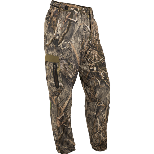 EST Camo Tech Stretch Pants: Lightweight 100% polyester hunting trousers with adjustable waistband, multiple pockets, and elastic ankle cinch cord for comfort and functionality. Ideal for all hunting seasons.