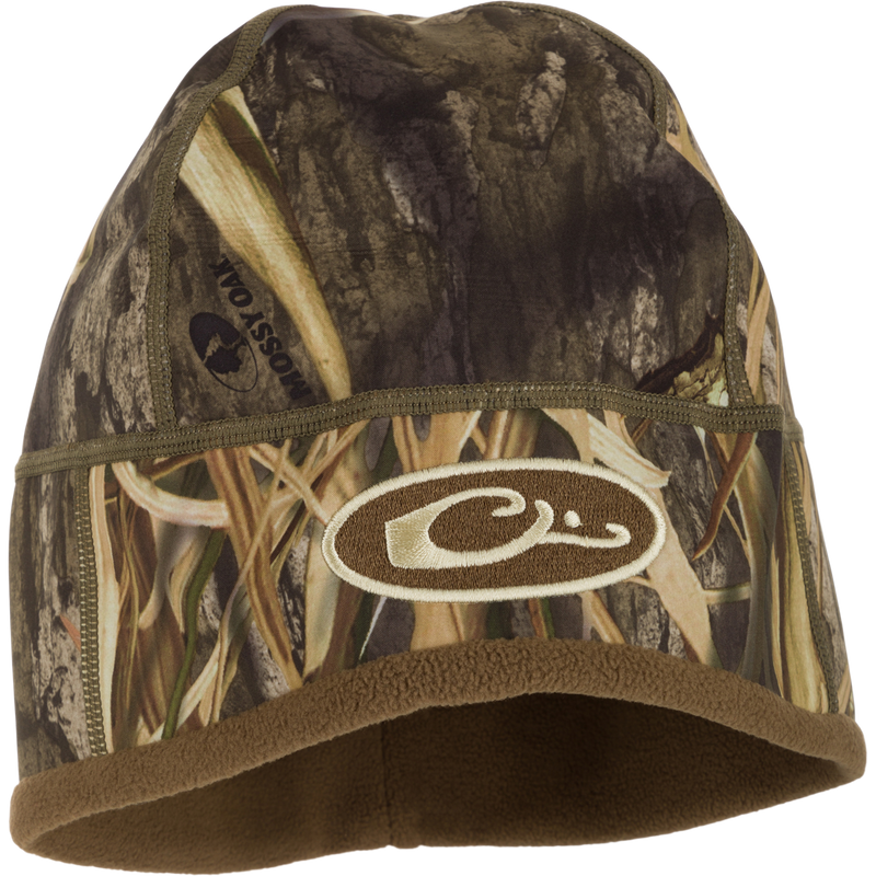 Camouflage MST Windstopper Beanie with logo, designed for windproof and breathable comfort, featuring a soft grid-fleece lining and ear coverage.