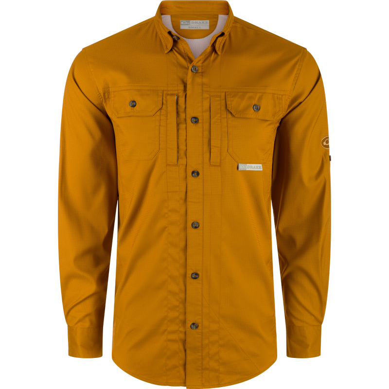 Drake Waterfowl's Wingshooters Trey Dobby Button-Down Shirt: Polyester/Spandex blend, UPF30, moisture-wicking, vented back, hidden pockets, sunglass wipe, adjustable cuffs. Classic meets technical for premium performance.