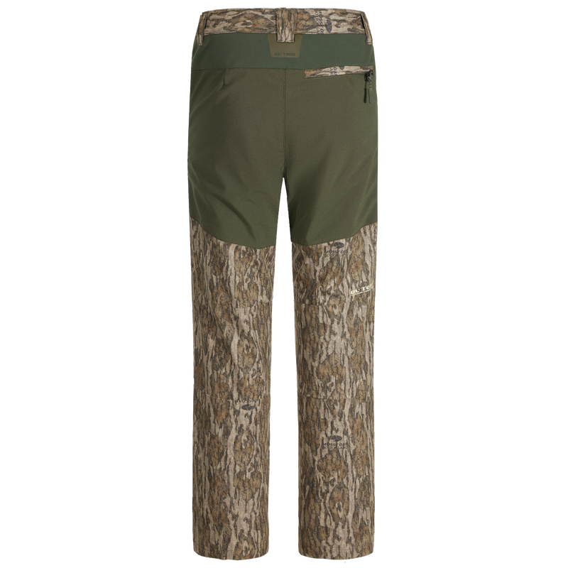 Turkey Pant with Spider Web Technology, featuring camouflage design, stretch fabric, reinforced knee and seat, suited for stealthy turkey hunting with durable, breathable material.